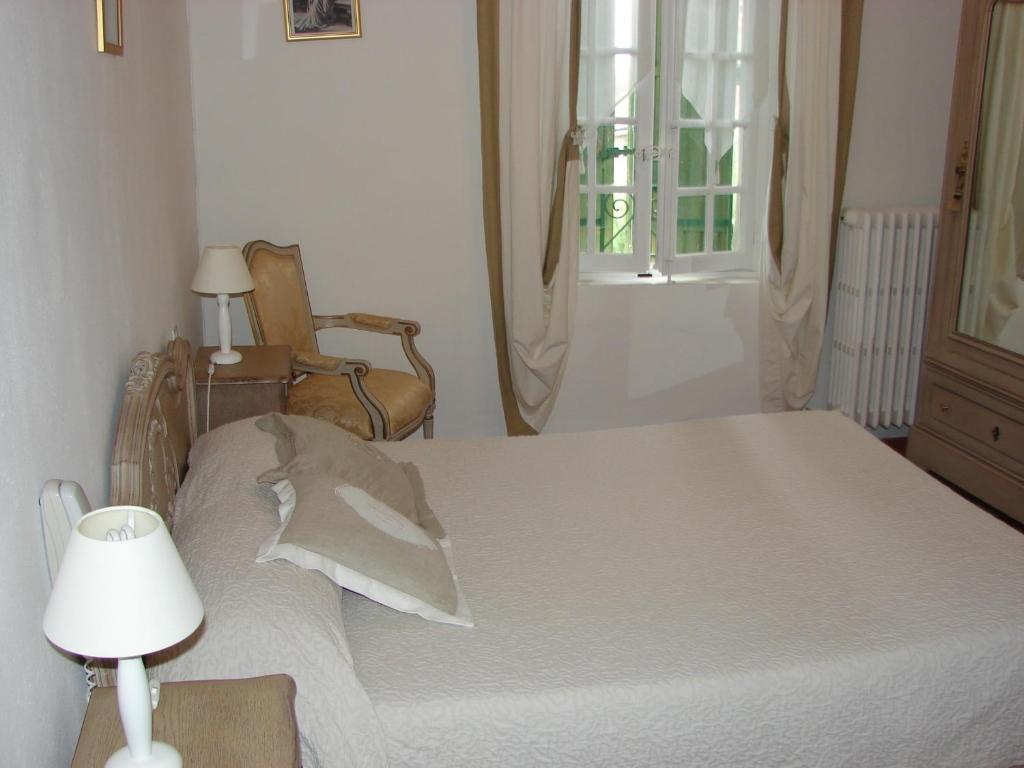 Hotel Le Siecle Mazan Phòng bức ảnh